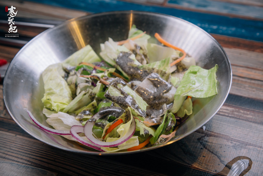 【中肯‧食記】咚咚家dondonga韓式豬肉專賣-忠孝店‧捷運忠孝敦化站｜香草豬配上夢幻伊比利豬‧不輸首爾的正宗韓風烤肉！