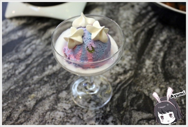 yoh 曜日義式餐酒館：[食記]►台北大安區◄Yoh曜日義式餐酒館﹥﹥不論是來小酌或是來約會這裡更是一間寵物友善餐廳