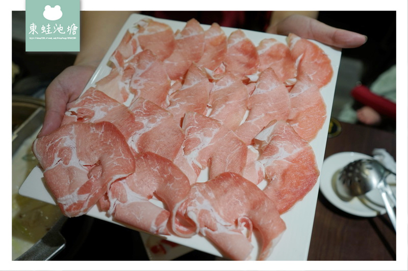 【台北大安區火鍋推薦】肉老大頂級肉品涮涮鍋 | 超大份量肉盤 好吃美味紹興醉雞鍋