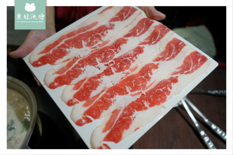 【台北大安區火鍋推薦】肉老大頂級肉品涮涮鍋 | 超大份量肉盤 好吃美味紹興醉雞鍋