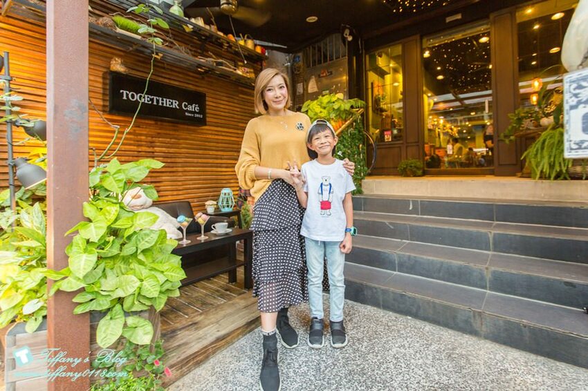 [東門美食]永康街Together cafe/超值午餐CP值高/甜鹹食都有適合親子與寵物的永康街咖啡店推薦