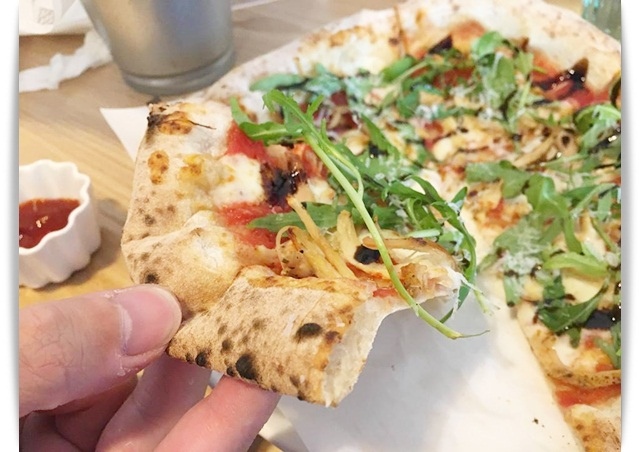 懷舊氛圍吃著復古鍋燒麵!! -「早頓小室」♡