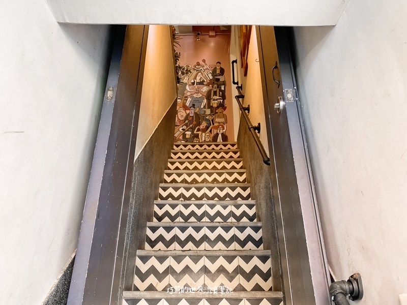 好迪商行 || 在大稻埕品一口台灣味，還有刈包、鹹酥雞與啤酒 Howdy Frieds & Bar