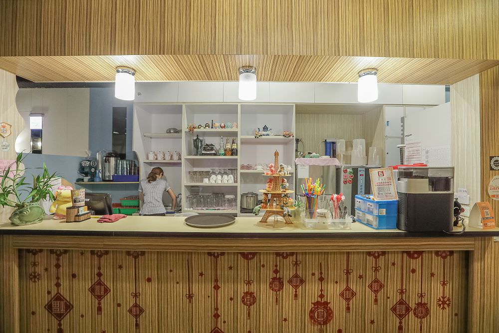 桃園八德．茼蒿平價義式料理｜桃拾生活廣場美食~家庭聚餐/提供WIFI插座(菜單) - Nini的豬飽盒