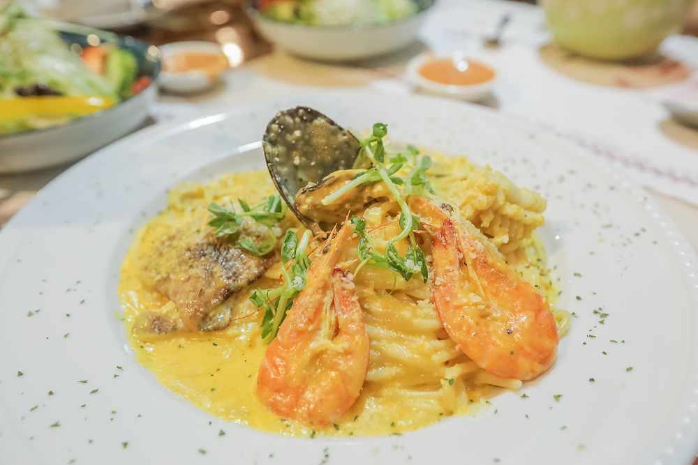 桃園八德．茼蒿平價義式料理｜桃拾生活廣場美食~家庭聚餐/提供WIFI插座(菜單) - Nini的豬飽盒