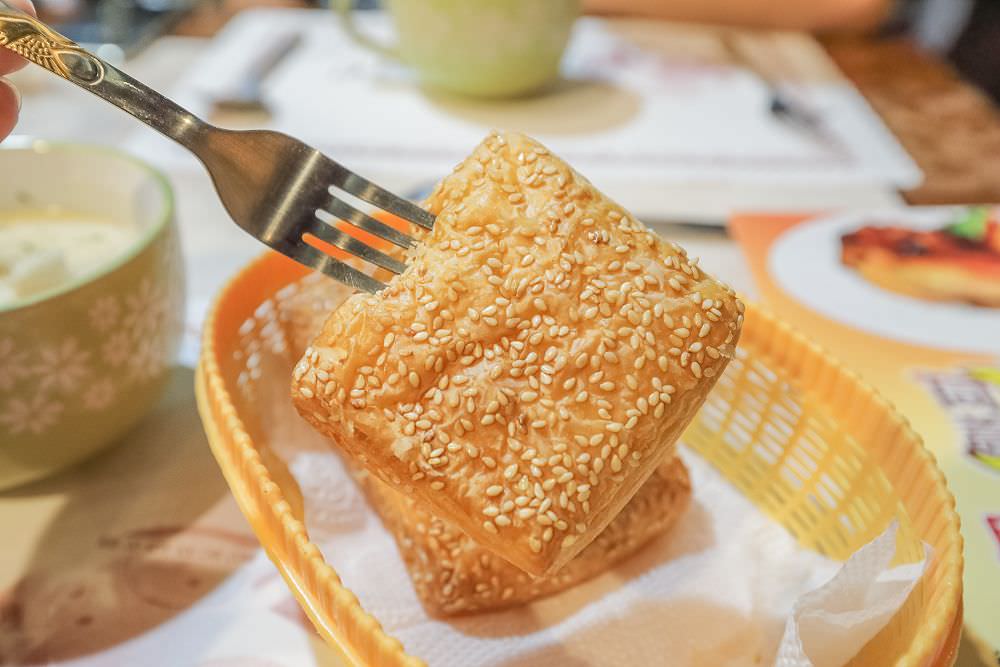 桃園八德．茼蒿平價義式料理｜桃拾生活廣場美食~家庭聚餐/提供WIFI插座(菜單) - Nini的豬飽盒