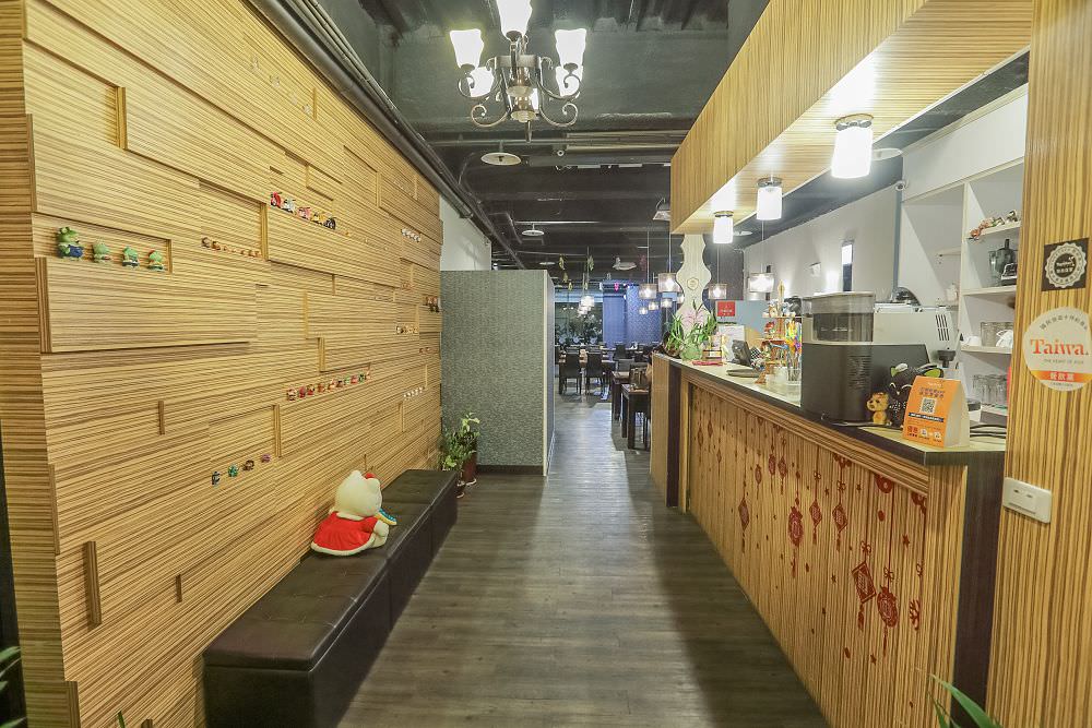 桃園八德．茼蒿平價義式料理｜桃拾生活廣場美食~家庭聚餐/提供WIFI插座(菜單) - Nini的豬飽盒