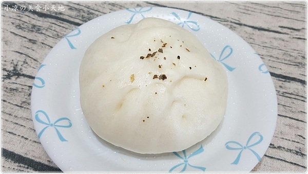 頂金台港鮮肉包：台中太平』頂金台港鮮肉包║平價銅板美食人氣手工肉包、饅頭，創新口味，新鮮吃得到！