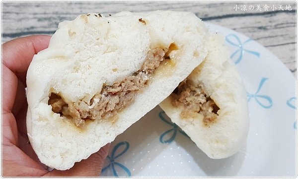 頂金台港鮮肉包：台中太平』頂金台港鮮肉包║平價銅板美食人氣手工肉包、饅頭，創新口味，新鮮吃得到！