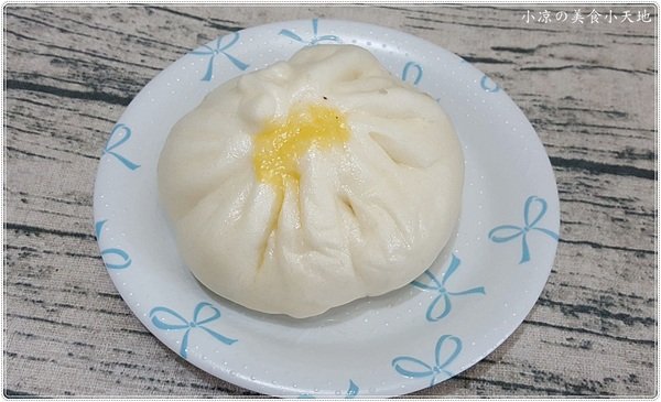 頂金台港鮮肉包：台中太平』頂金台港鮮肉包║平價銅板美食人氣手工肉包、饅頭，創新口味，新鮮吃得到！