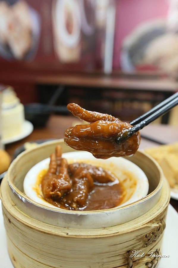 佬臺灣懷舊主題館：【台南美食】佬臺灣懷舊主題館：是晚餐也是宵夜！港式美食呷通海~