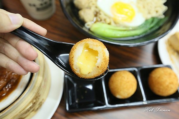 佬臺灣懷舊主題館：【台南美食】佬臺灣懷舊主題館：是晚餐也是宵夜！港式美食呷通海~