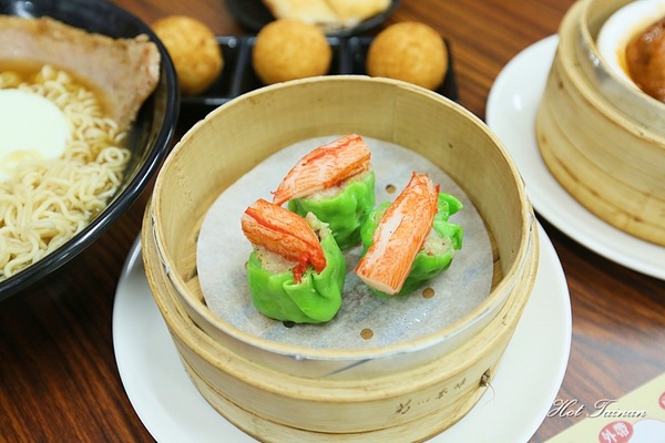 佬臺灣懷舊主題館：【台南美食】佬臺灣懷舊主題館：是晚餐也是宵夜！港式美食呷通海~