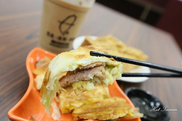 佬臺灣懷舊主題館：【台南美食】佬臺灣懷舊主題館：是晚餐也是宵夜！港式美食呷通海~