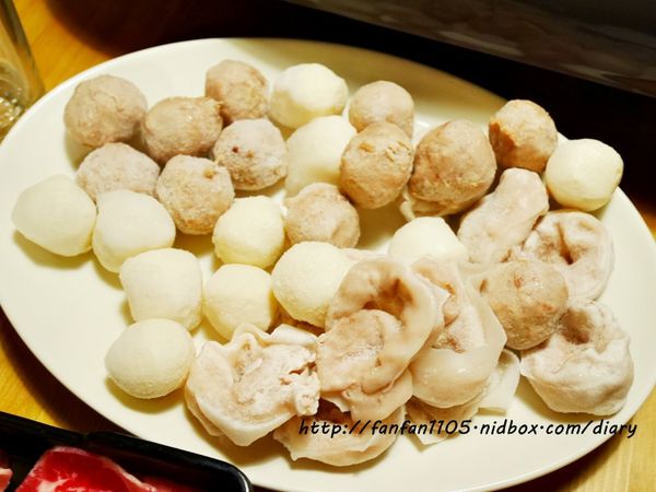 【國父紀念館火鍋】滿漢爐魚 重慶烤魚 嚴選七種口味 宵夜首選 (10).JPG