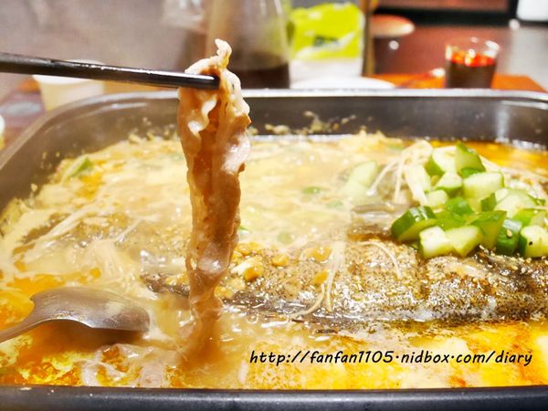 【國父紀念館火鍋】滿漢爐魚 重慶烤魚 嚴選七種口味 宵夜首選 (19).JPG