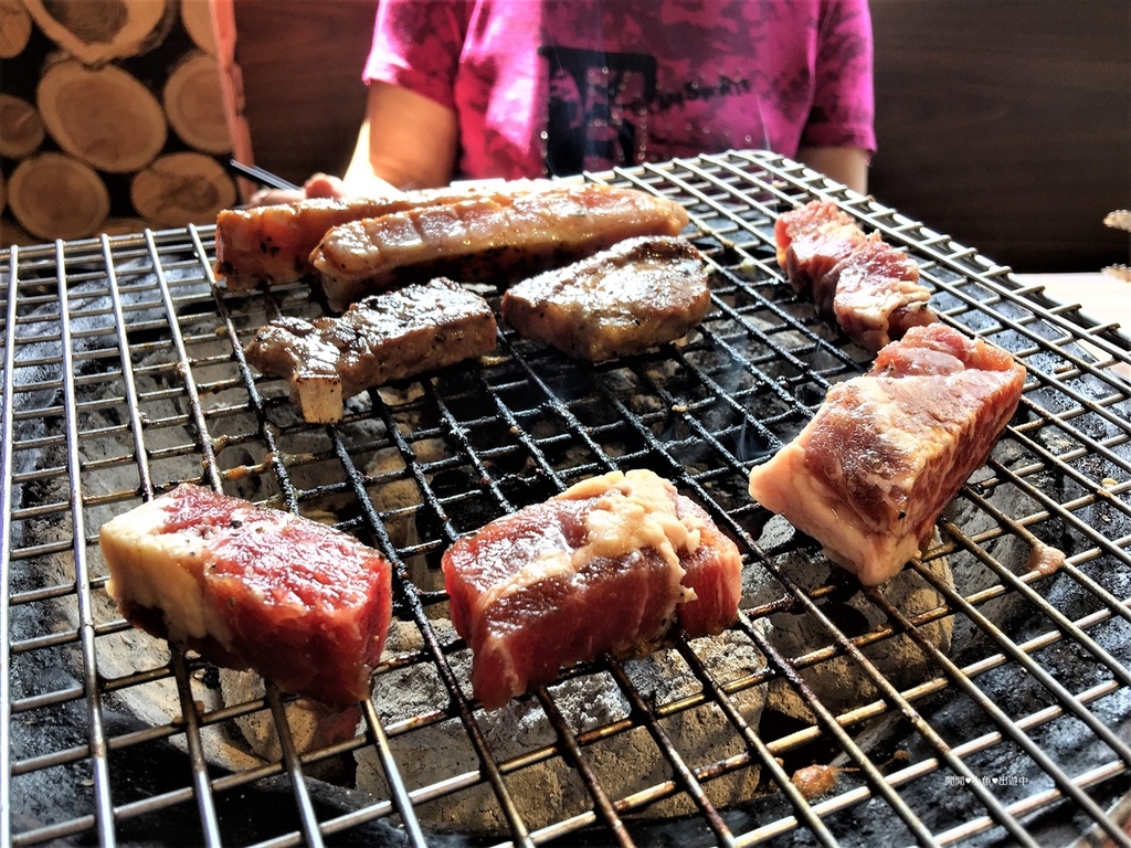 IMG_9827.JPG IMG_9827.JPG