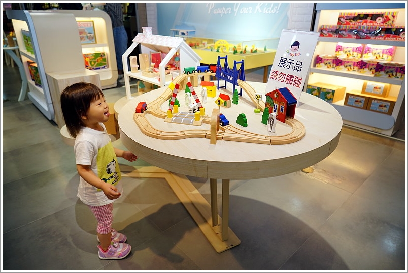 【台中親子景點】禮客LEECO OUTLET‧玩上一整天也不膩的親子百貨!