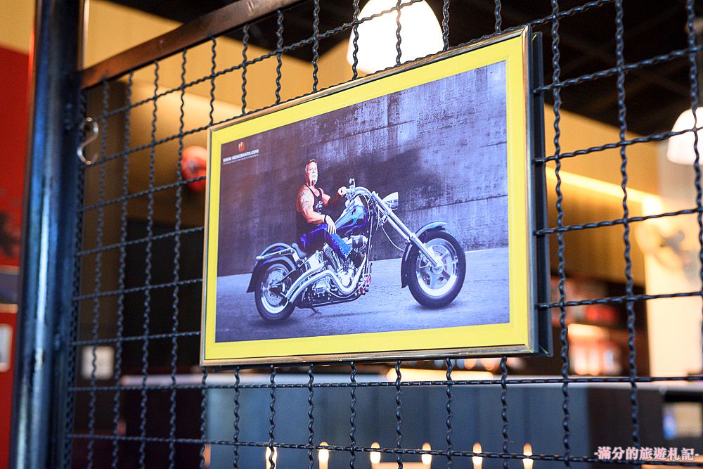 新竹新豐美食》東尼High Line咖啡館 新豐下午茶 變形金剛&蜘蛛人同台登場超亮眼 - 滿分的旅遊札記