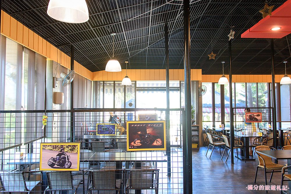 新竹新豐美食》東尼High Line咖啡館 新豐下午茶 變形金剛&蜘蛛人同台登場超亮眼 - 滿分的旅遊札記