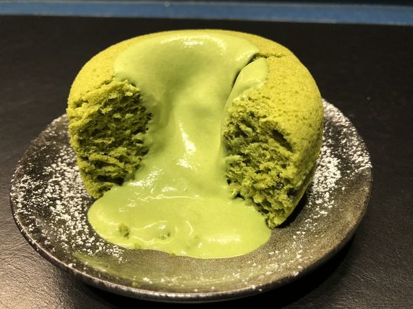 捷運中山國中站✿ La Chaudière Coffee 樂初咖啡✿爆漿抹茶甜甜圈 ! 超濃郁的難忘滋味~~~