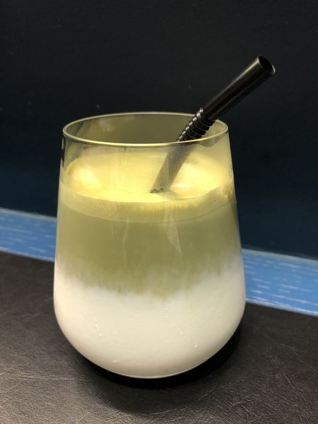 捷運中山國中站✿ La Chaudière Coffee 樂初咖啡✿爆漿抹茶甜甜圈 ! 超濃郁的難忘滋味~~~