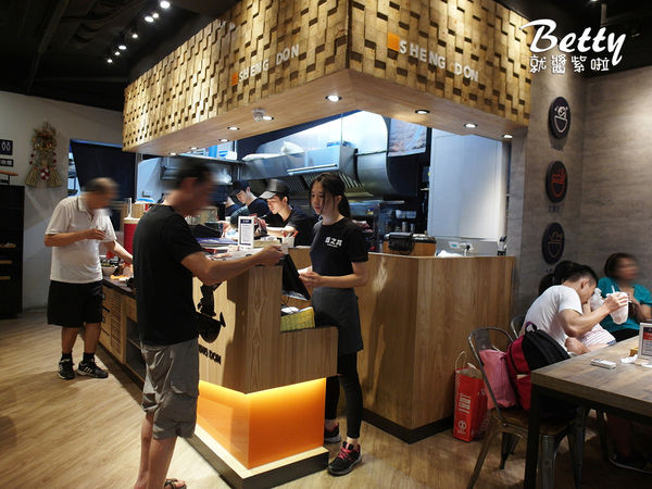 20170922盛之丼 (13).jpg