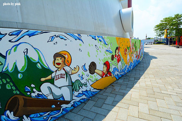 【台中新景點】棒球故事館/洲際棒球文創園區。親子同遊好去處,小型棒球場賽事直播超好玩!