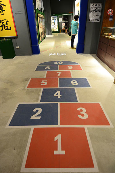 【台中新景點】棒球故事館/洲際棒球文創園區。親子同遊好去處,小型棒球場賽事直播超好玩!