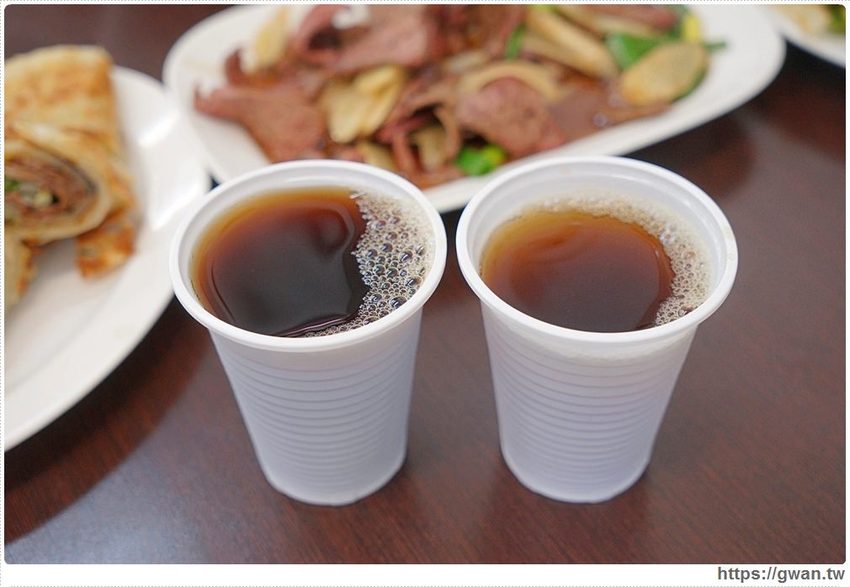 現沖溫體牛加量不加價，滿滿肉片居然只要100元！！