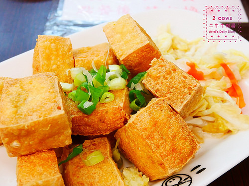 【台南美食】安平牛肉湯又一新發現 ▸二牛牛肉湯◂ 台南在地人吃的牛肉湯‖全透明恆溫分解室，新鮮看得見！