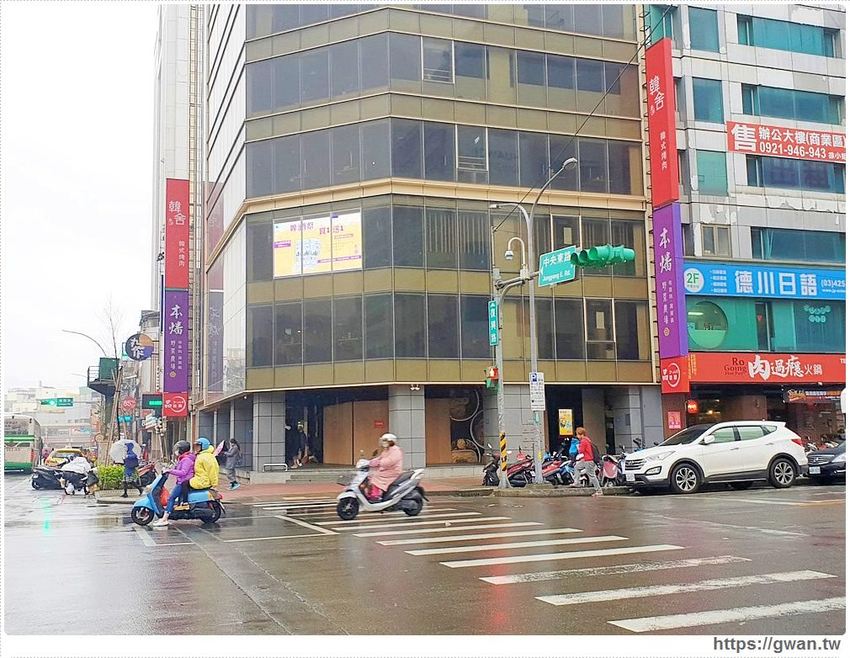 火鍋吃到飽只要389，肉品、蔬菜、火鍋料、飯、冷熱飲無限享用，桌面滿到擺不下！！