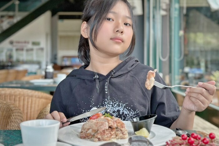 桃園市中壢區桃園鍋物吃到飽/中壢鍋物吃到飽/本燔野菜農場，平價就能吃到安格斯及牛小排