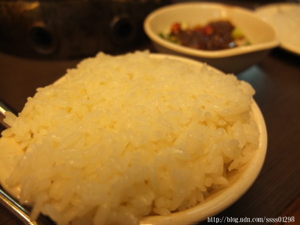 御品苑：【美食特搜。屏東市】御品苑鍋物。火鍋控來嚐鮮！170元共享鴛鴦鍋 食材新鮮 平價CP值高 家庭聚餐推薦！