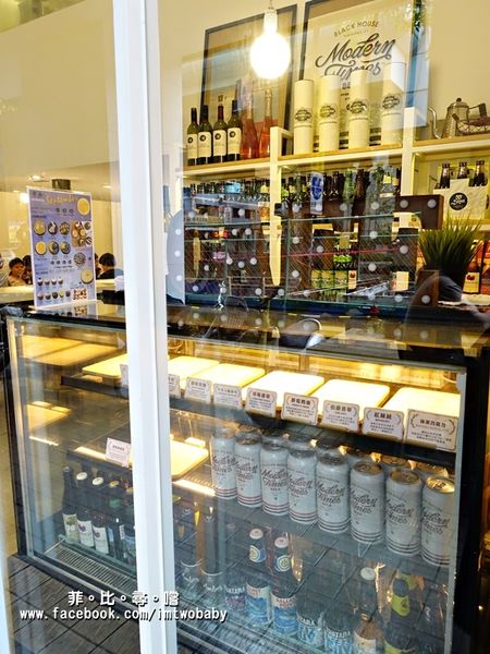 MeetUp Cafe:Meetup Cafe 無壓悠閒氣氛 大口啖美式漢堡 紐約客牛排10oz給您大大滿足!捷運大安站