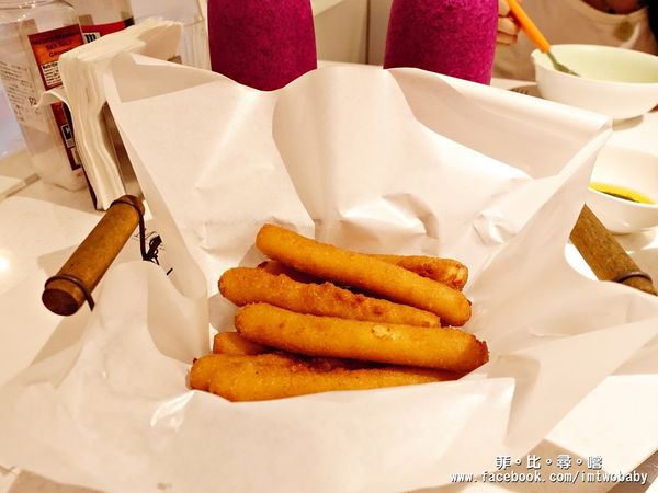 MeetUp Cafe:Meetup Cafe 無壓悠閒氣氛 大口啖美式漢堡 紐約客牛排10oz給您大大滿足!捷運大安站