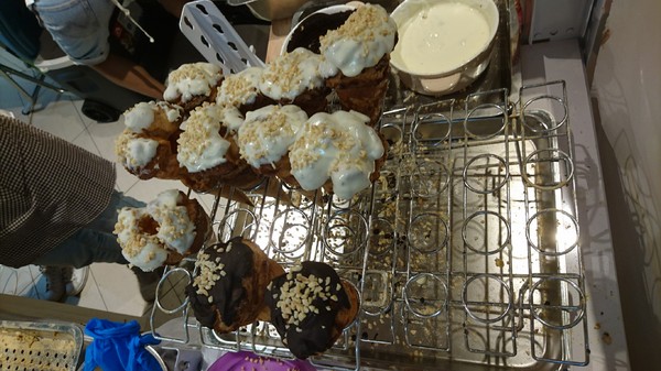 猜心泡芙:高雄漢神巨蛋~猜心泡芙~快閃櫃~獨家限量手工甜筒泡芙~濃郁的好滋味~ 猜心泡芙:高雄漢神巨蛋~猜心泡芙~快閃櫃~獨家限量手工甜筒泡芙~濃郁的好滋味~