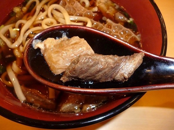 三商巧福(淡新店):懷念的牛肉麵,勾起原汁原味的回憶-三商巧福(淡新店)体驗心得 三商巧福(淡新店):懷念的牛肉麵,勾起原汁原味的回憶-三商巧福(淡新店)体驗心得