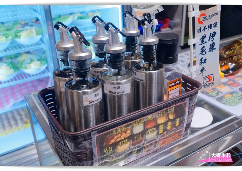 台北大直超猛海鮮火鍋！天鍋宴大直店3.0,招牌活體波士頓龍蝦有夠青,自助吧含汽水,甜點,卡比索冰淇淋吃到飽, - 大胃米粒 DAVID & MILLY