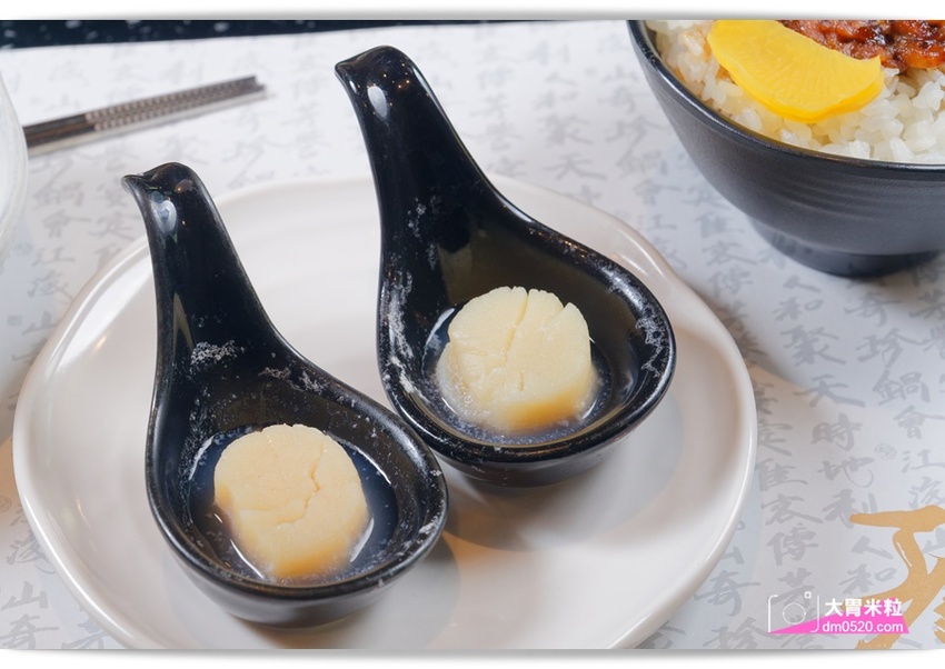 台北大直超猛海鮮火鍋！天鍋宴大直店3.0,招牌活體波士頓龍蝦有夠青,自助吧含汽水,甜點,卡比索冰淇淋吃到飽, - 大胃米粒 DAVID & MILLY