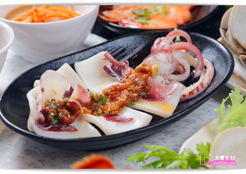 台北大直超猛海鮮火鍋！天鍋宴大直店3.0,招牌活體波士頓龍蝦有夠青,自助吧含汽水,甜點,卡比索冰淇淋吃到飽, - 大胃米粒 DAVID & MILLY