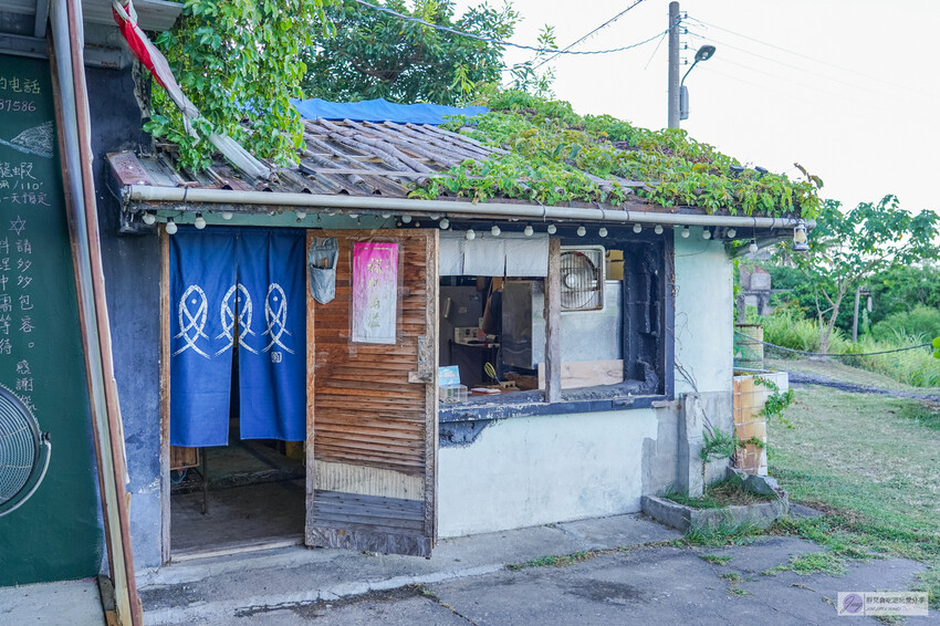 花蓮必訪的10分之1海鮮燒烤,品嚐半山腰上的新鮮漁獲。