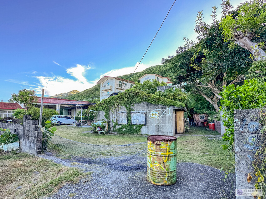 花蓮必訪的10分之1海鮮燒烤,品嚐半山腰上的新鮮漁獲。