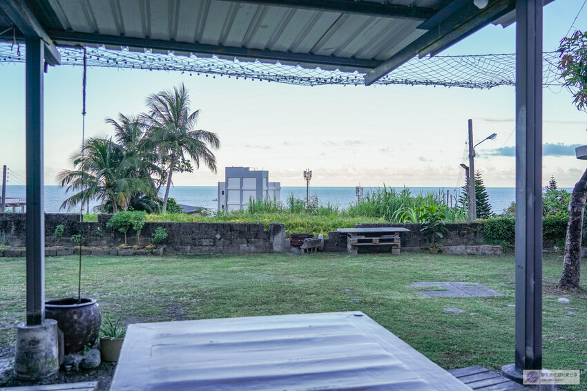 花蓮必訪的10分之1海鮮燒烤,品嚐半山腰上的新鮮漁獲。