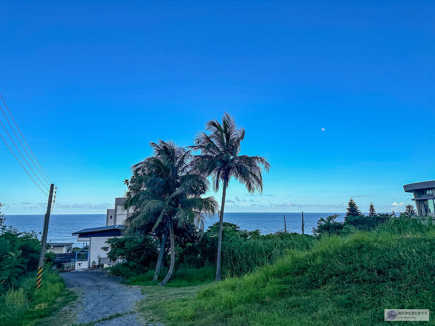 花蓮必訪的10分之1海鮮燒烤,品嚐半山腰上的新鮮漁獲。