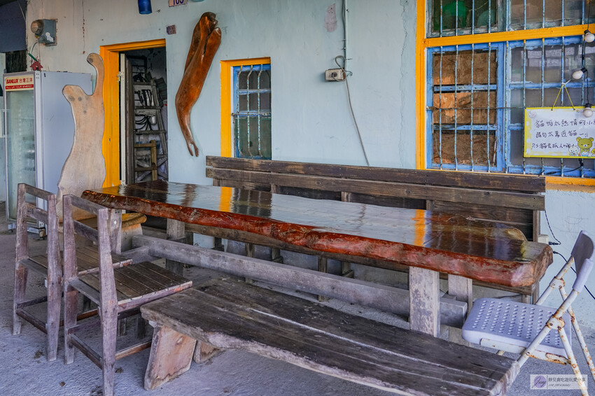 花蓮必訪的10分之1海鮮燒烤,品嚐半山腰上的新鮮漁獲。