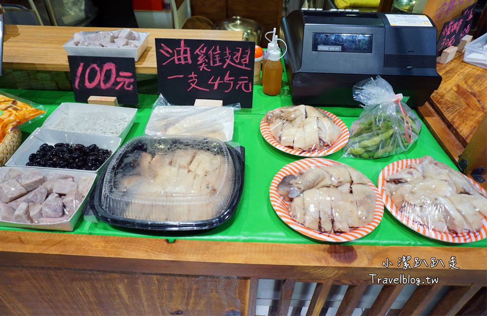 台中美食》第六市場 第一家百貨公司裡菜市場,食尚玩家推薦美食!吹冷氣逛市場菜,購物停車不用錢(金典 綠園道3樓) - 小潔趴趴走旅遊札記