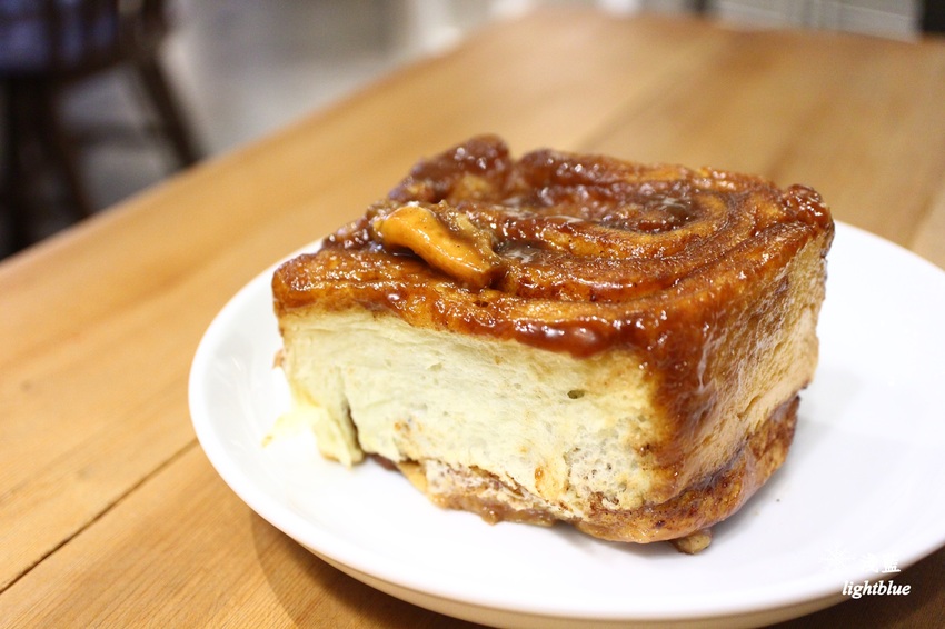 [ 台北車站/北門站/西門站美食 ] 淺藍 × Heritage Bakery & Cafe～必點招牌紅心芭樂蛋糕，免費wifi插座不限時