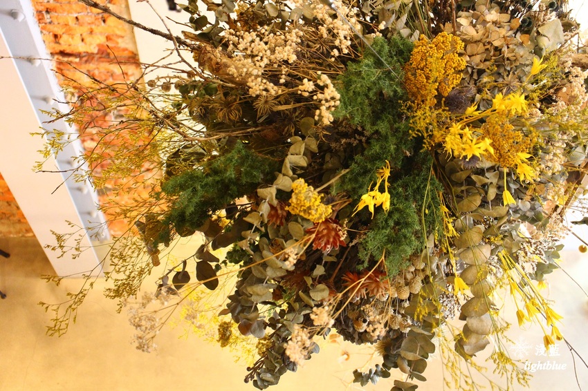 [ 台北車站/北門站/西門站美食 ] 淺藍 × Heritage Bakery & Cafe～必點招牌紅心芭樂蛋糕，免費wifi插座不限時