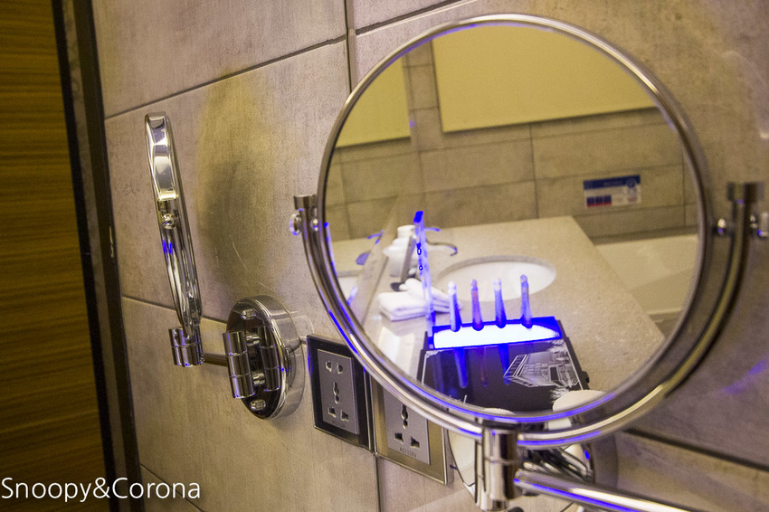 【台中住宿】台中親子住宿｜雲河概念旅館～泳池、KTV、按摩浴缸、沙坑，貼心提供宵夜吃到飽